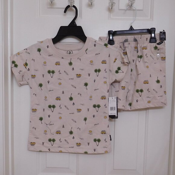 NWT 2pc Volcom Beige Surf Print Shirt & Shorts Set sz 5 - Picture 2 of 2